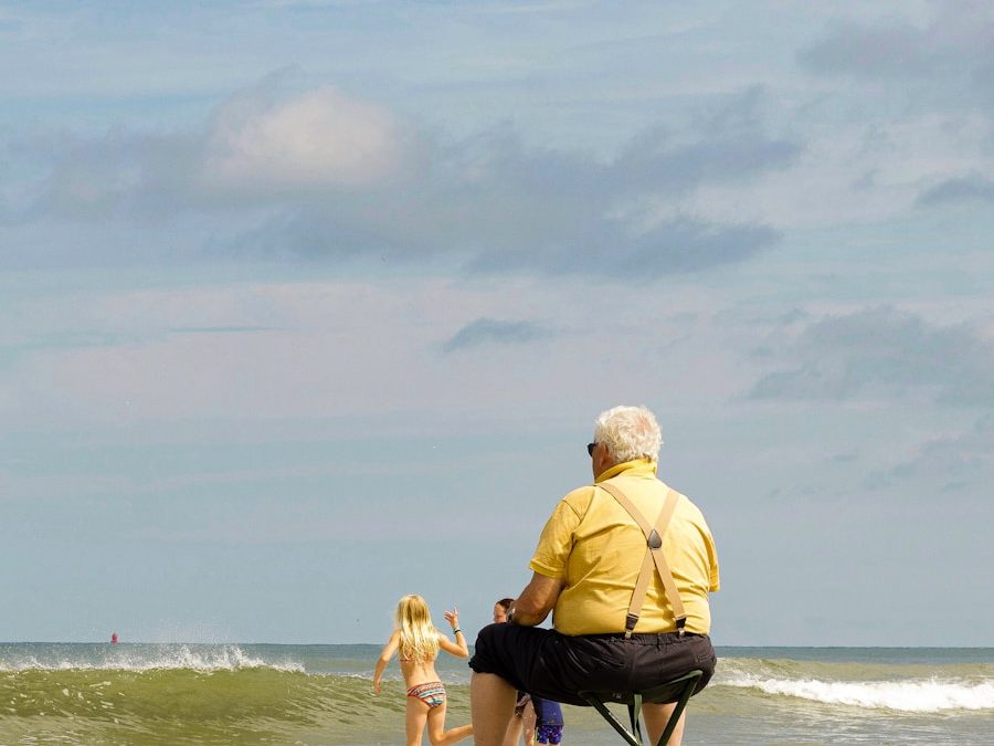 Photo "Why life insurance gets more expensive with age"