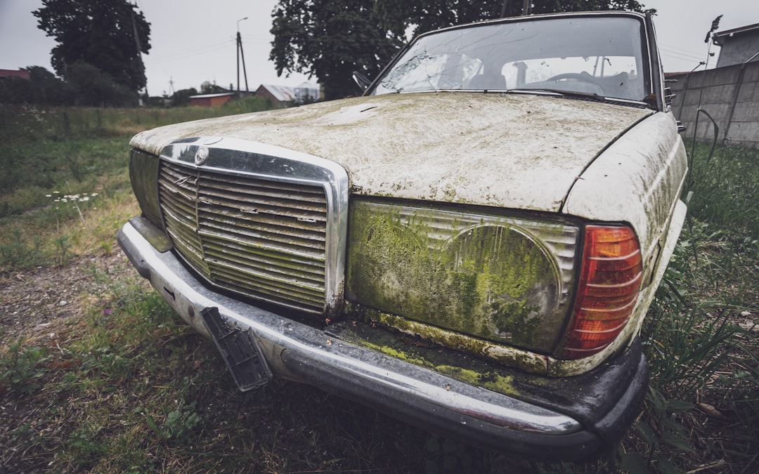 Photo Damaged car